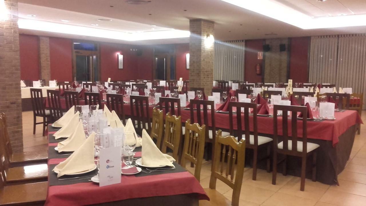 Hotel Restaurante Val Antas de Ulla Exterior photo